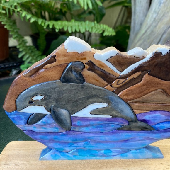 Beautiful Wood Art Of Whale & Scenic Landscape - Picture 4 of 6